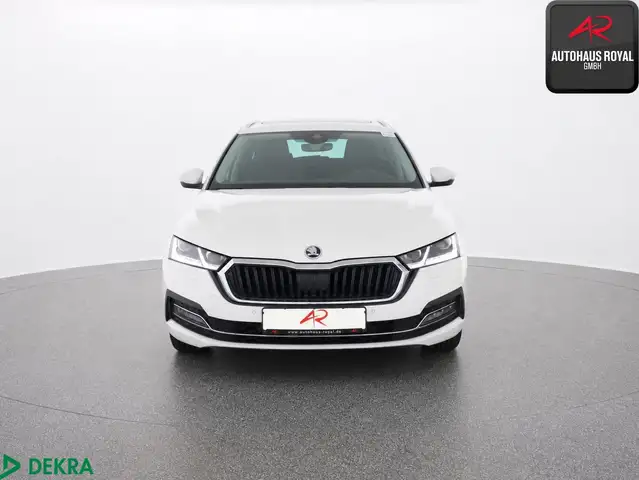 Skoda Octavia view 8
