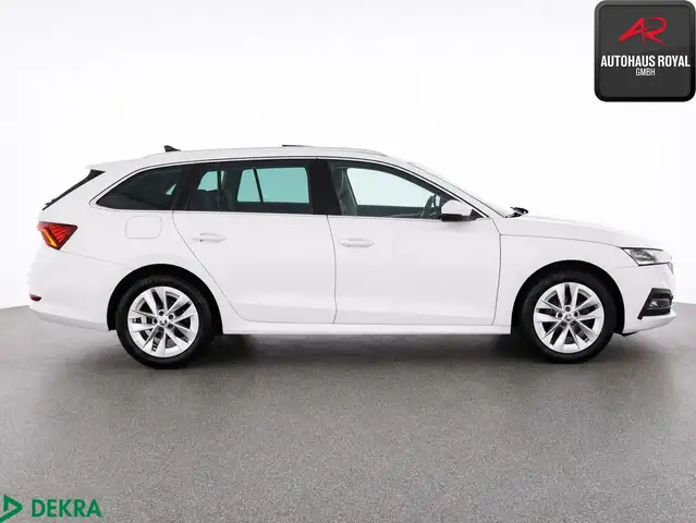 Skoda Octavia view 6