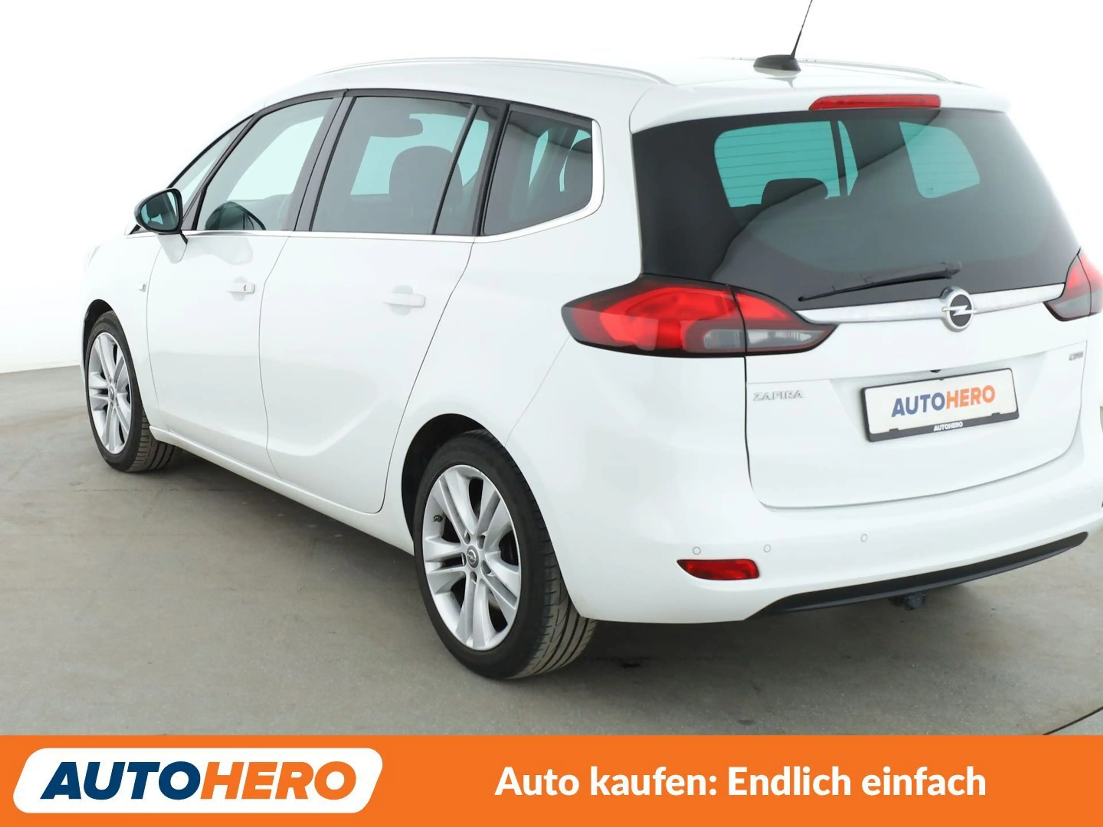 Opel Zafira Tourer 2.0 CDTI Innovation Aut*NAVI*LED*ACC*CAM*PDC*SHZ* — photo 4