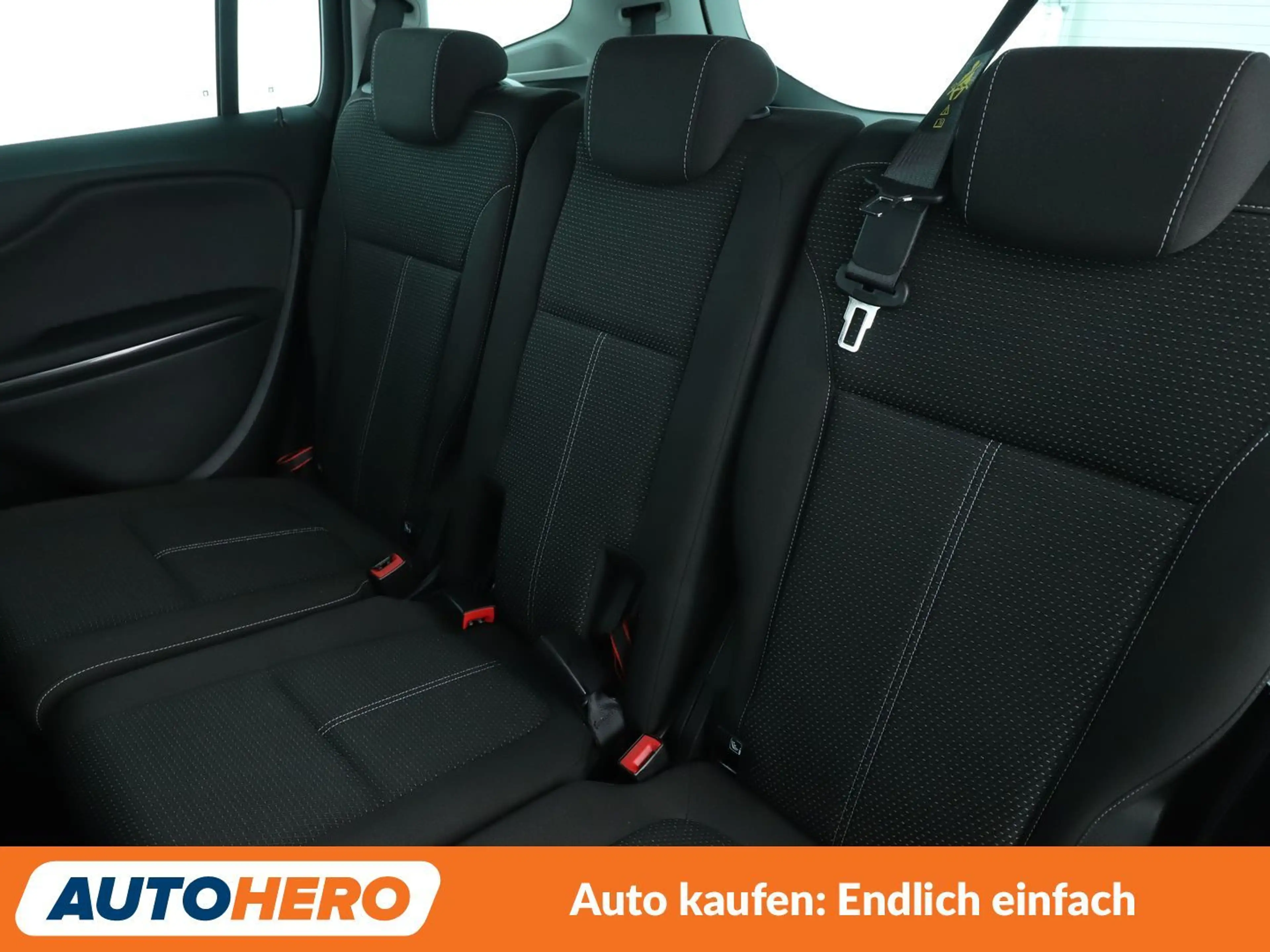 Opel Zafira Tourer 2.0 CDTI Innovation Aut*NAVI*LED*ACC*CAM*PDC*SHZ* — photo 14