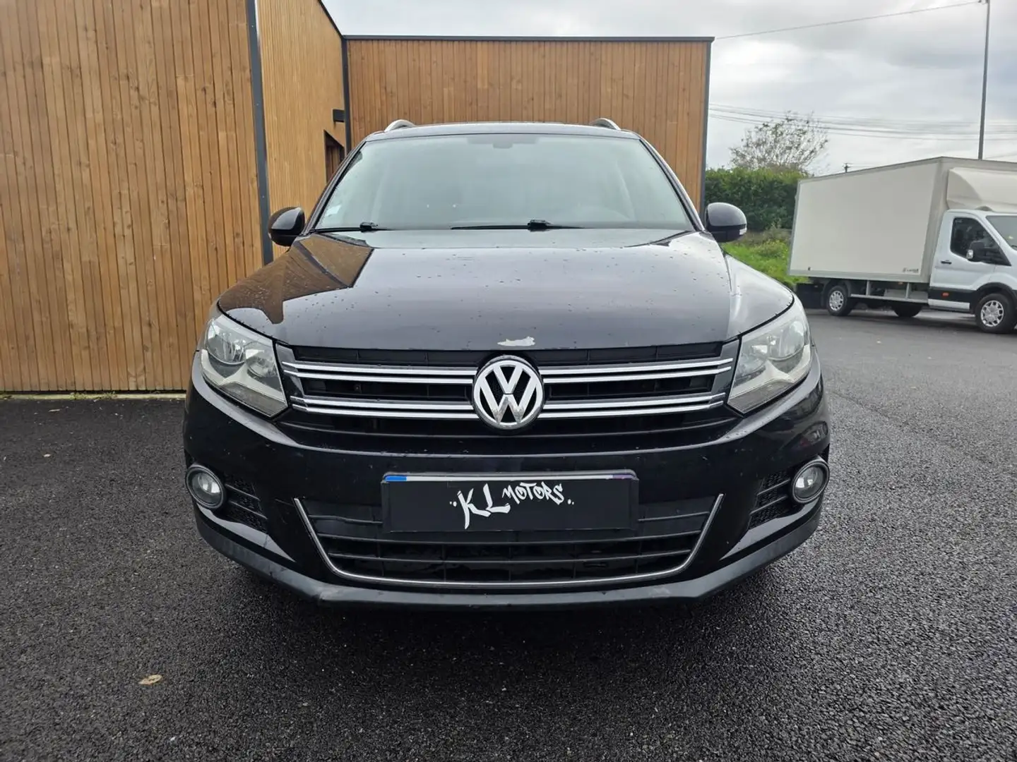 Volkswagen Tiguan 2.0L TDI 140CH 4 MOTIONS Noir - 2