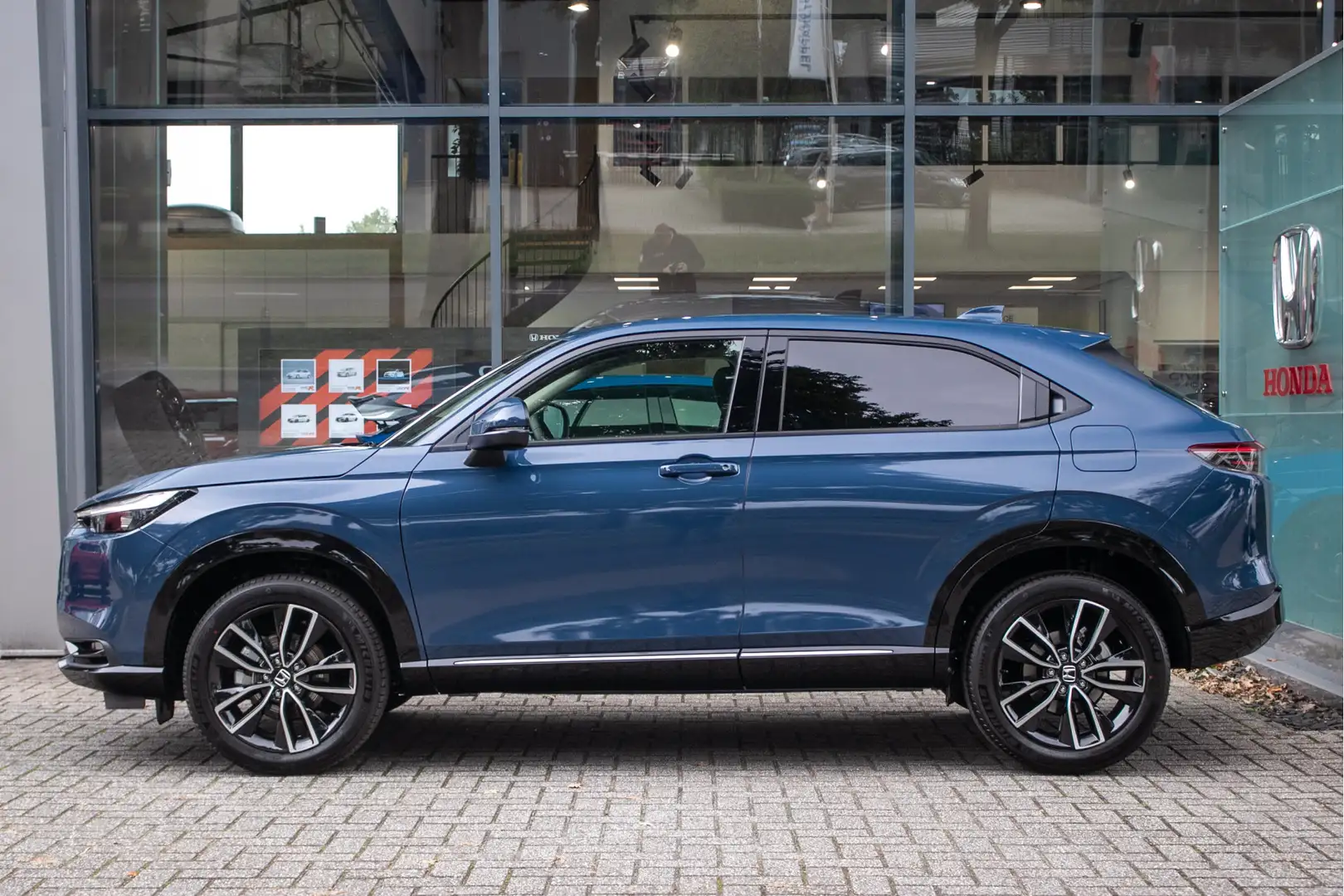 Honda HR-V 1.5 e:HEV Advance - Cons.prijs rijklr | Honda Sens Blau - 2