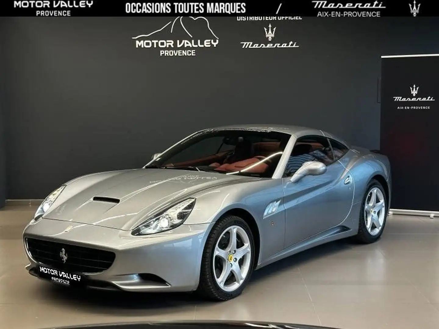 Ferrari California V8 4.3 Grau - 1