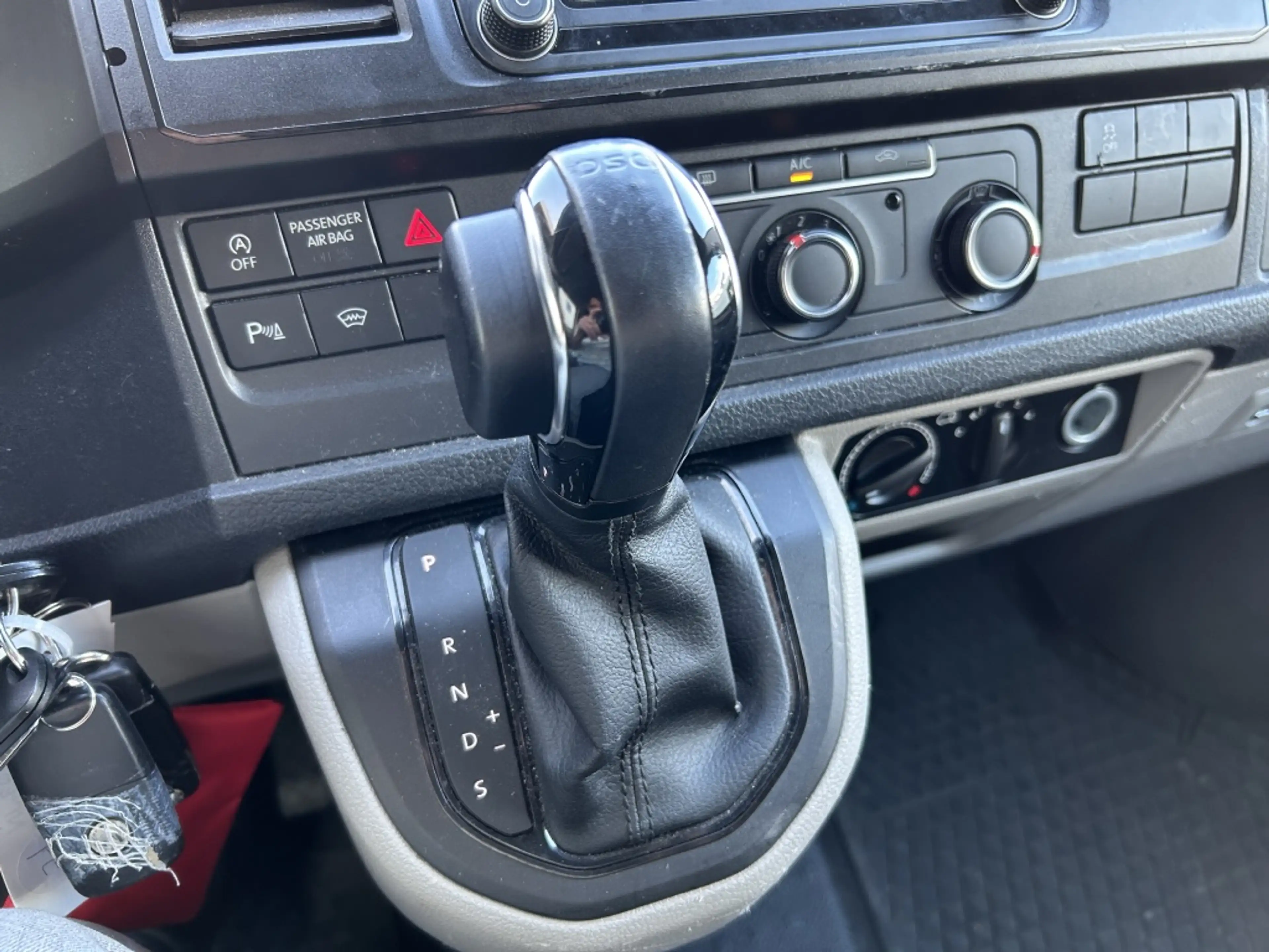 Volkswagen Transporter 2.0 TDI L2H1 204 PK DSG AUT 4 MOTION — photo 15