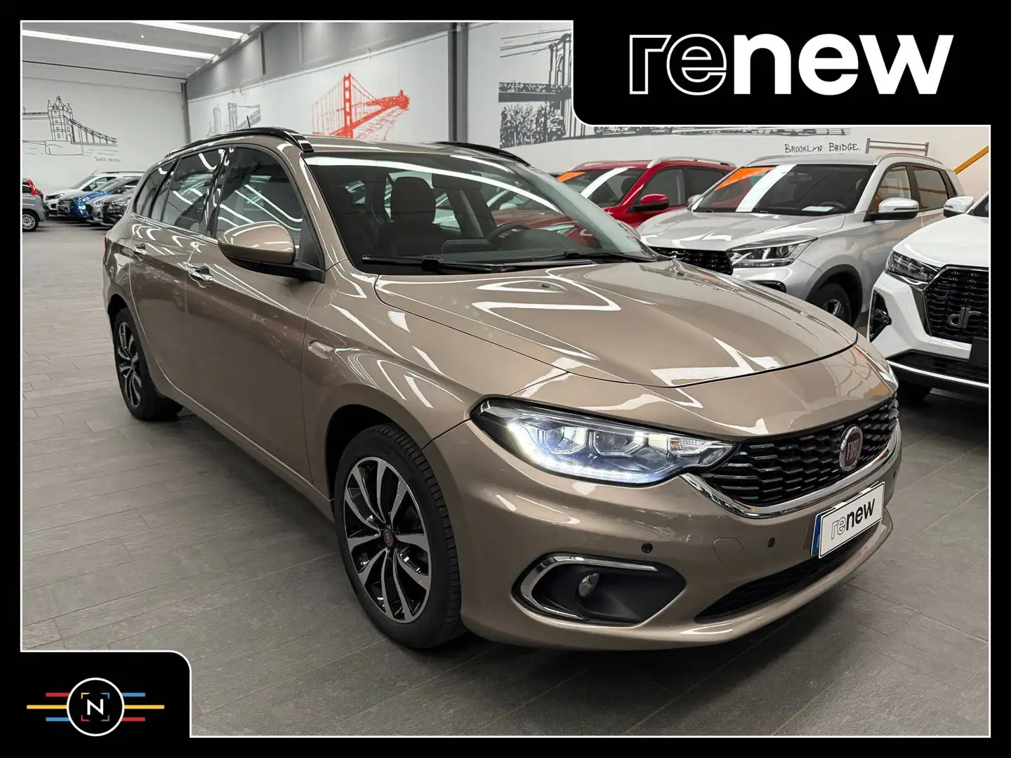 Fiat Tipo Lounge SW 1.6 mjt 120cv DCT *AUTOMATICO* Oro - 1