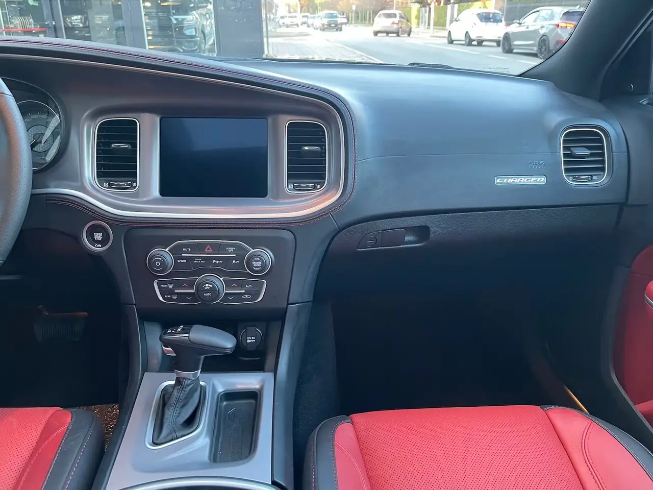 Dodge Charger 2026 — фото 14