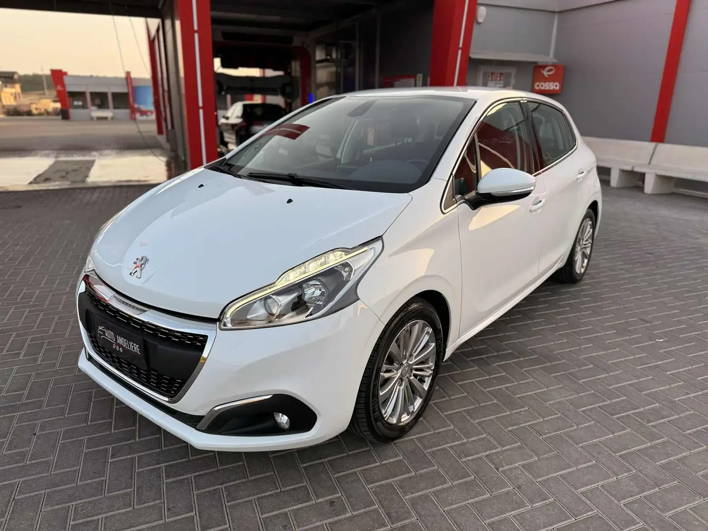 Peugeot 208 208 I 2015 5p 1.5 bluehdi Allure Pack/NAVI/NEOPATE Bianco - 2