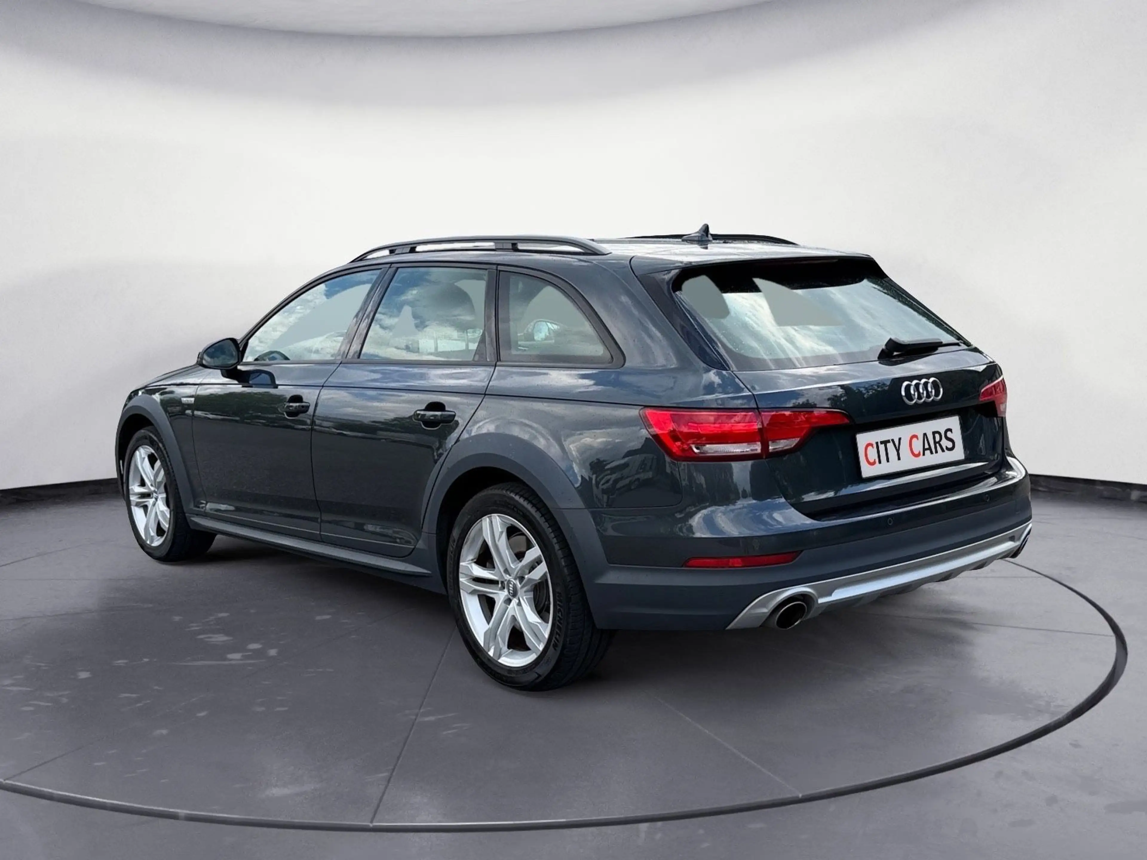 Audi A4 allroad quattro Xenon Navi Leder Standheizung — photo 4