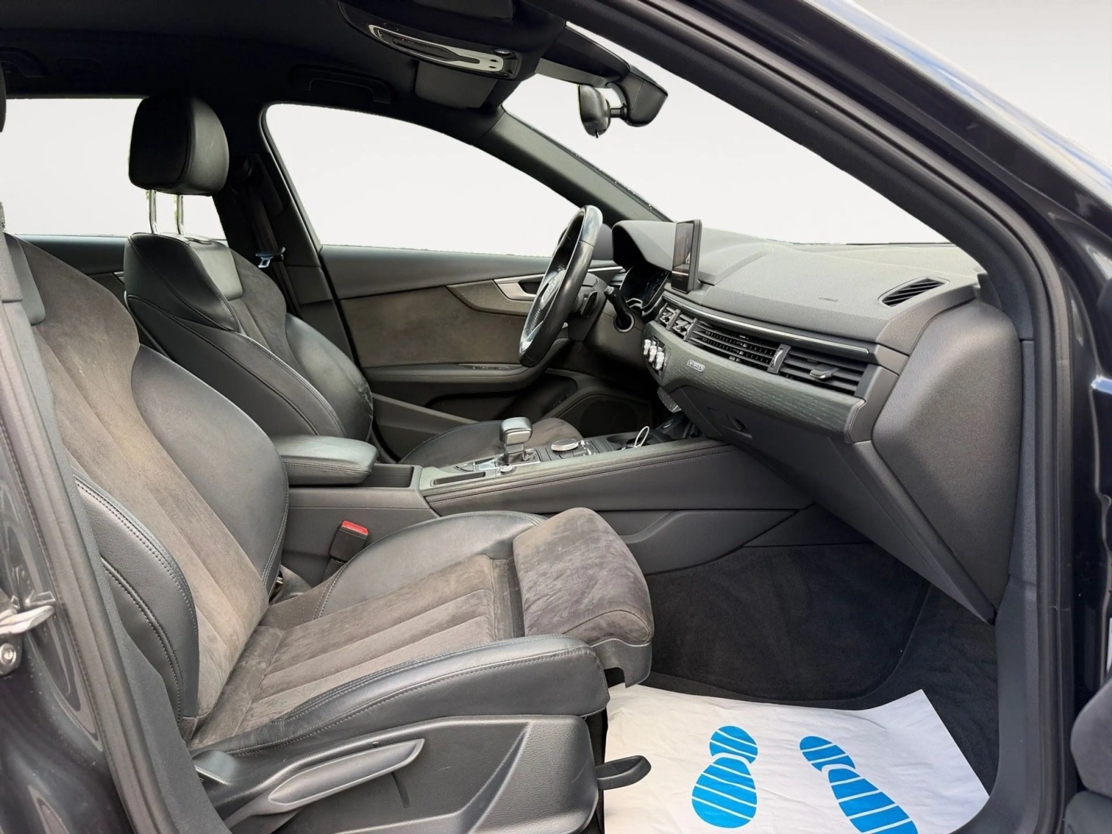 Audi A4 allroad quattro Xenon Navi Leder Standheizung — photo 9