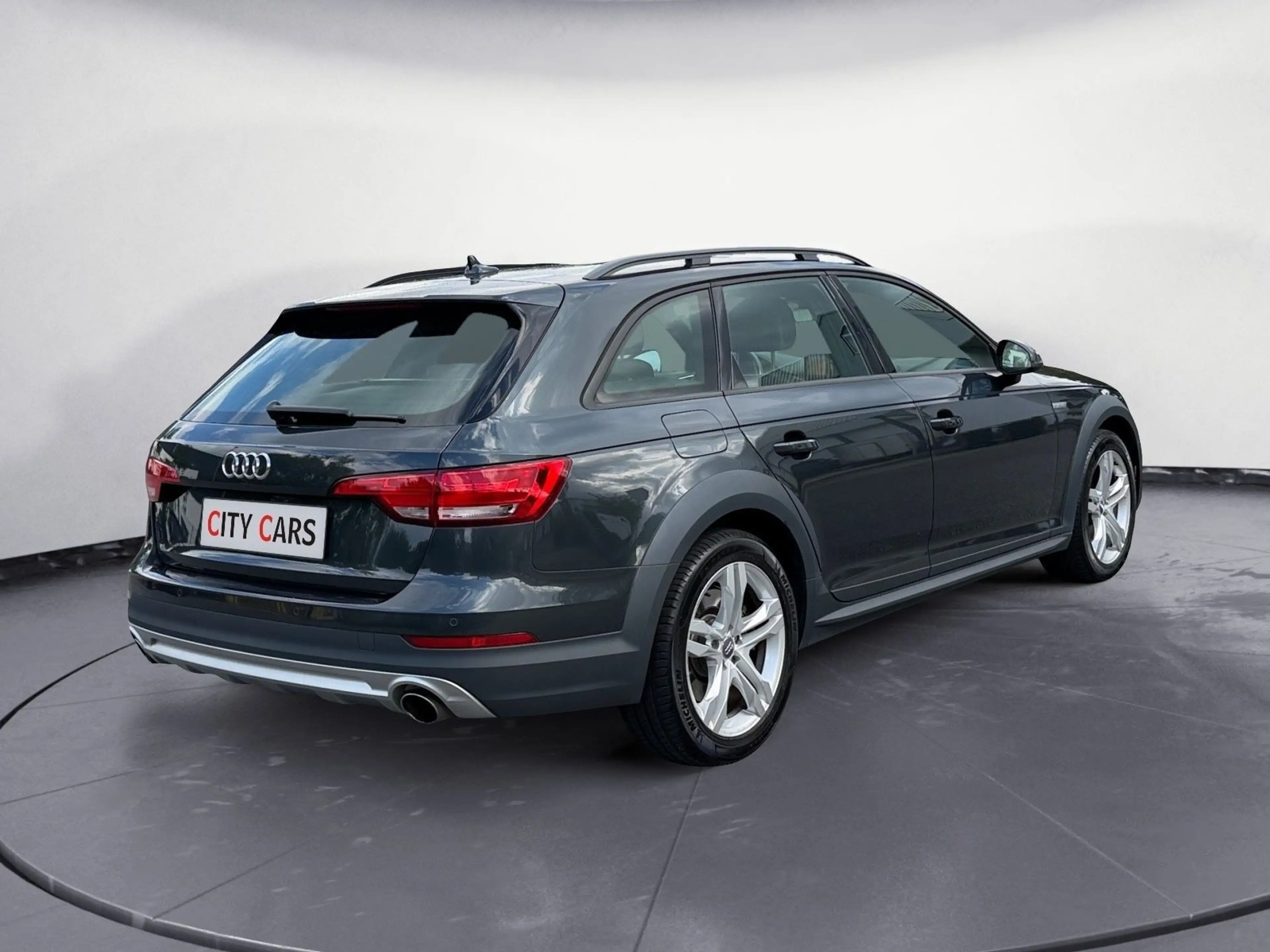Audi A4 allroad quattro Xenon Navi Leder Standheizung — photo 6