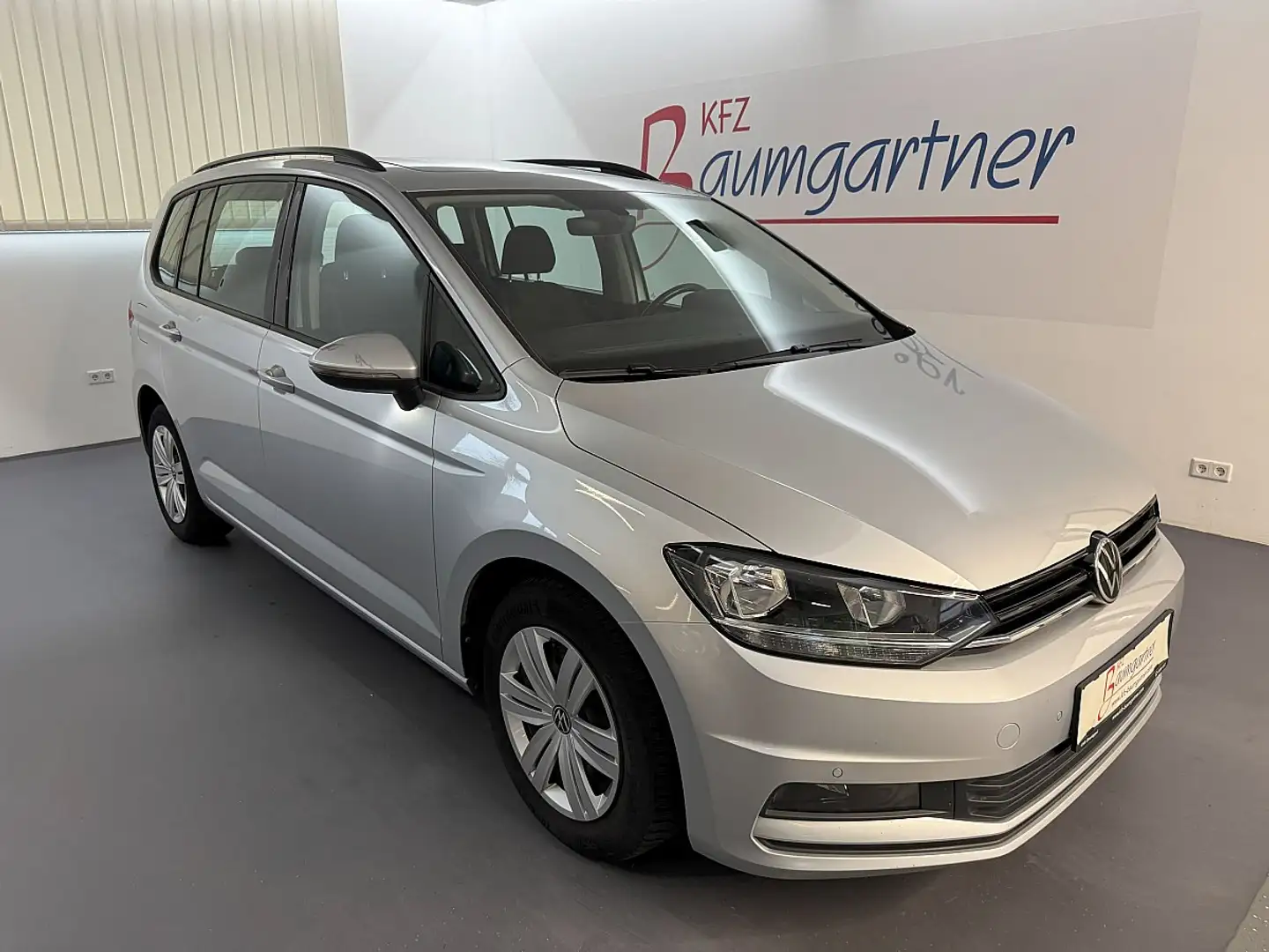 Volkswagen Touran 2,0 TDI *NAVI*ACC*AHK*PANO*PDC vo/hi*Elektr. He... Argent - 1