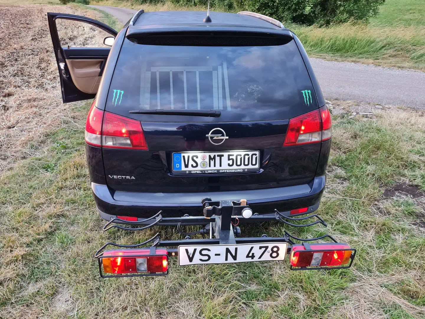 Opel Vectra 3.0 V6 CDTI Caravan Cosmo Blau - 2