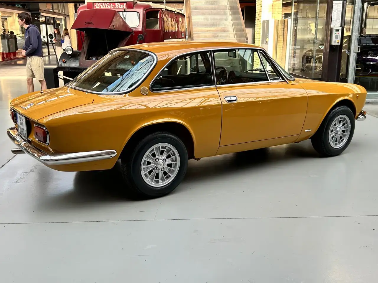 Alfa Romeo GTV 1750 GTV "Quattrifoglio d`Oro" Serie 1 - Top!, foto 11