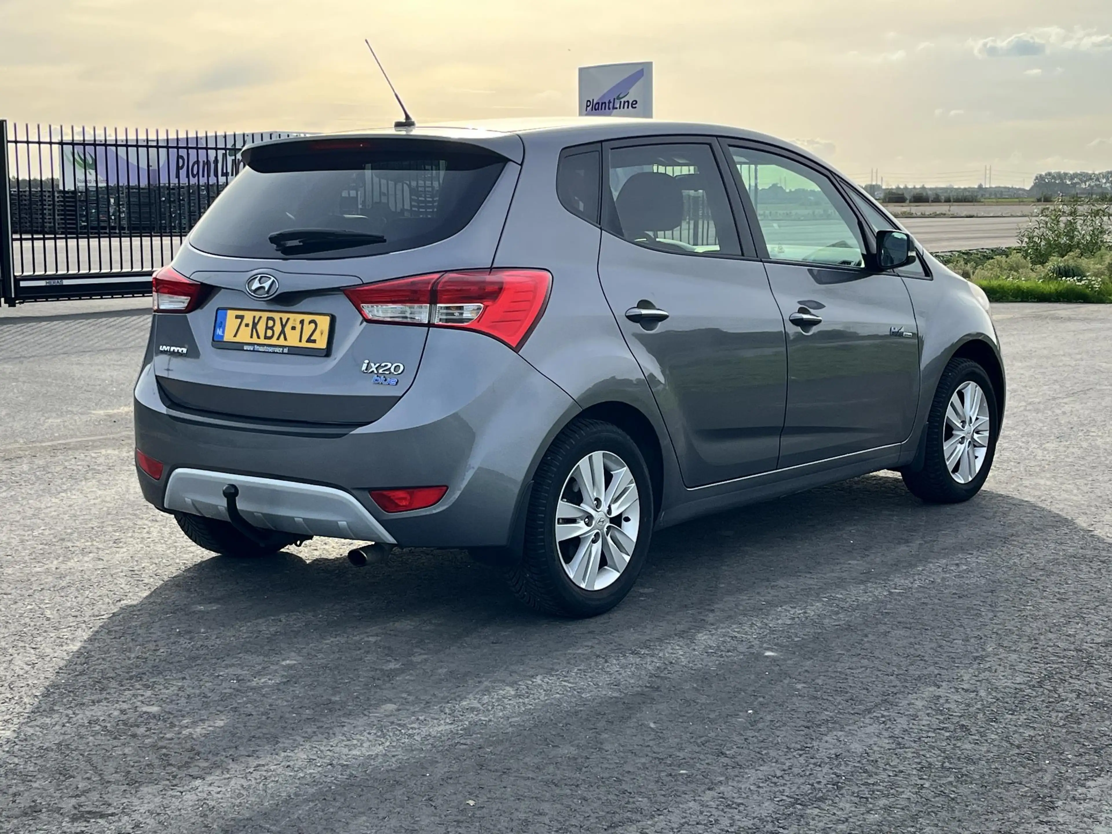 Hyundai iX20 1.6i i-Vision Clima, cruise, leder, trekhaak — photo 5