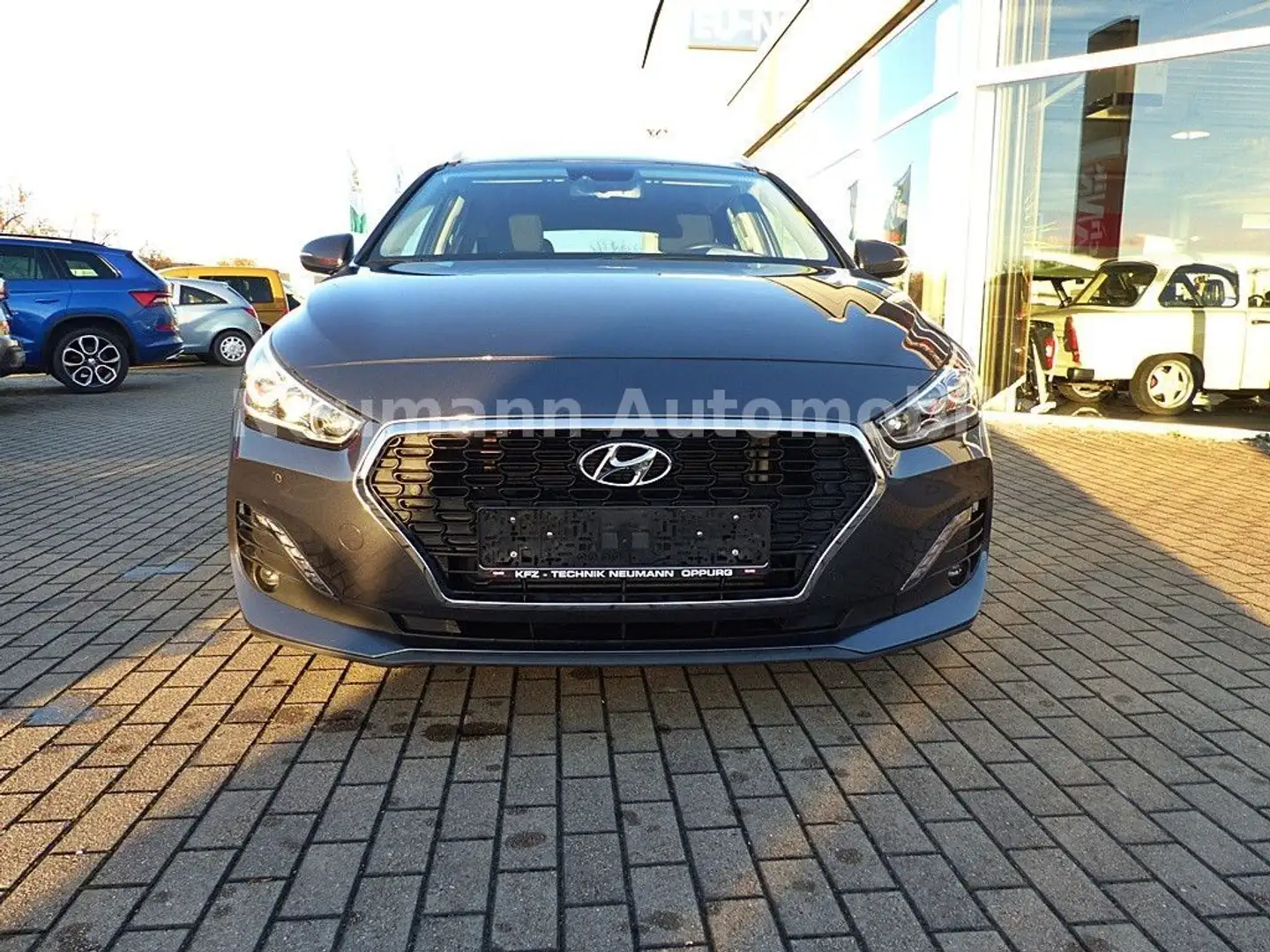 Hyundai i30 cw Style *KAMERA*ANDROID AUTO*APPLE CAR PLAY Grau - 2