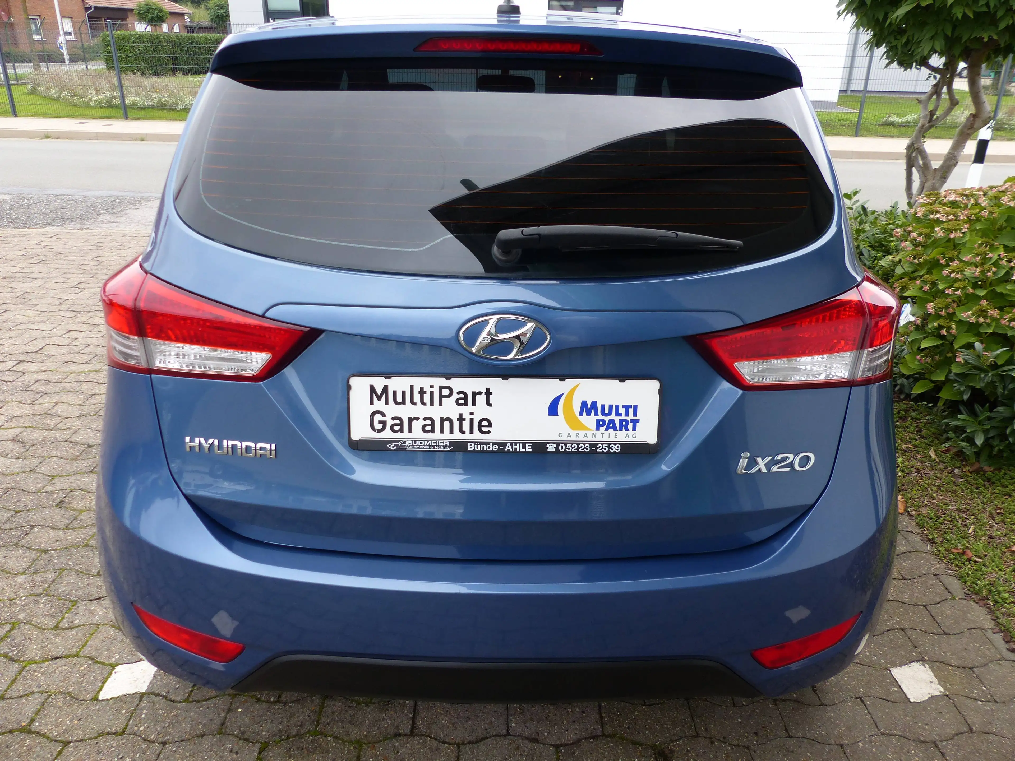 Hyundai iX20 Klimaanlage, elektrische Fensterheber, elektrische Außenspiegel, Metallic — photo 6