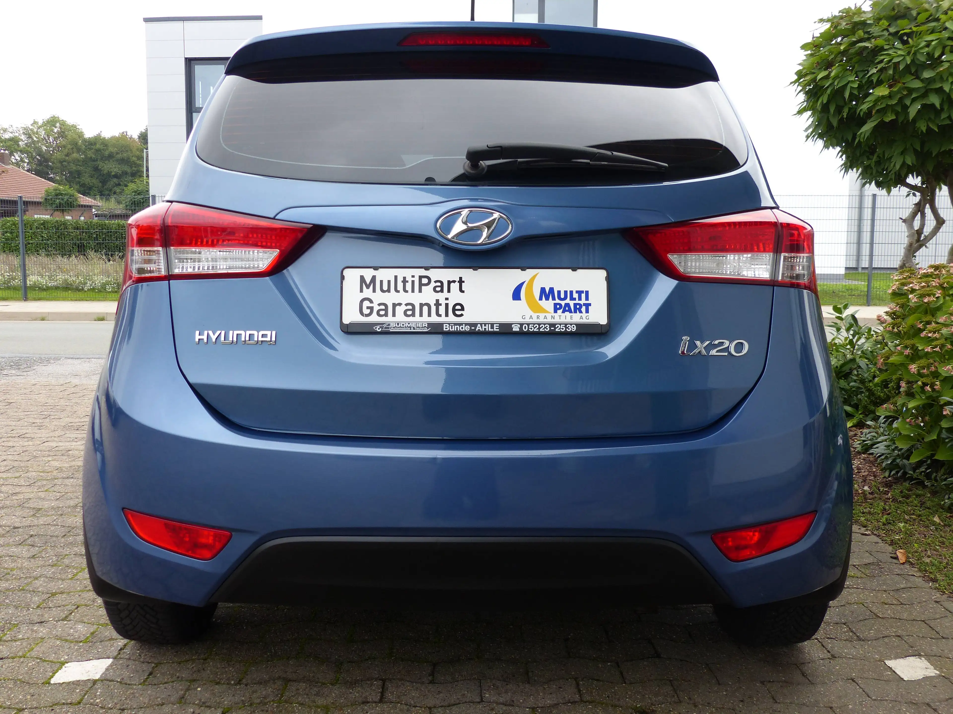 Hyundai iX20 Klimaanlage, elektrische Fensterheber, elektrische Außenspiegel, Metallic — photo 7