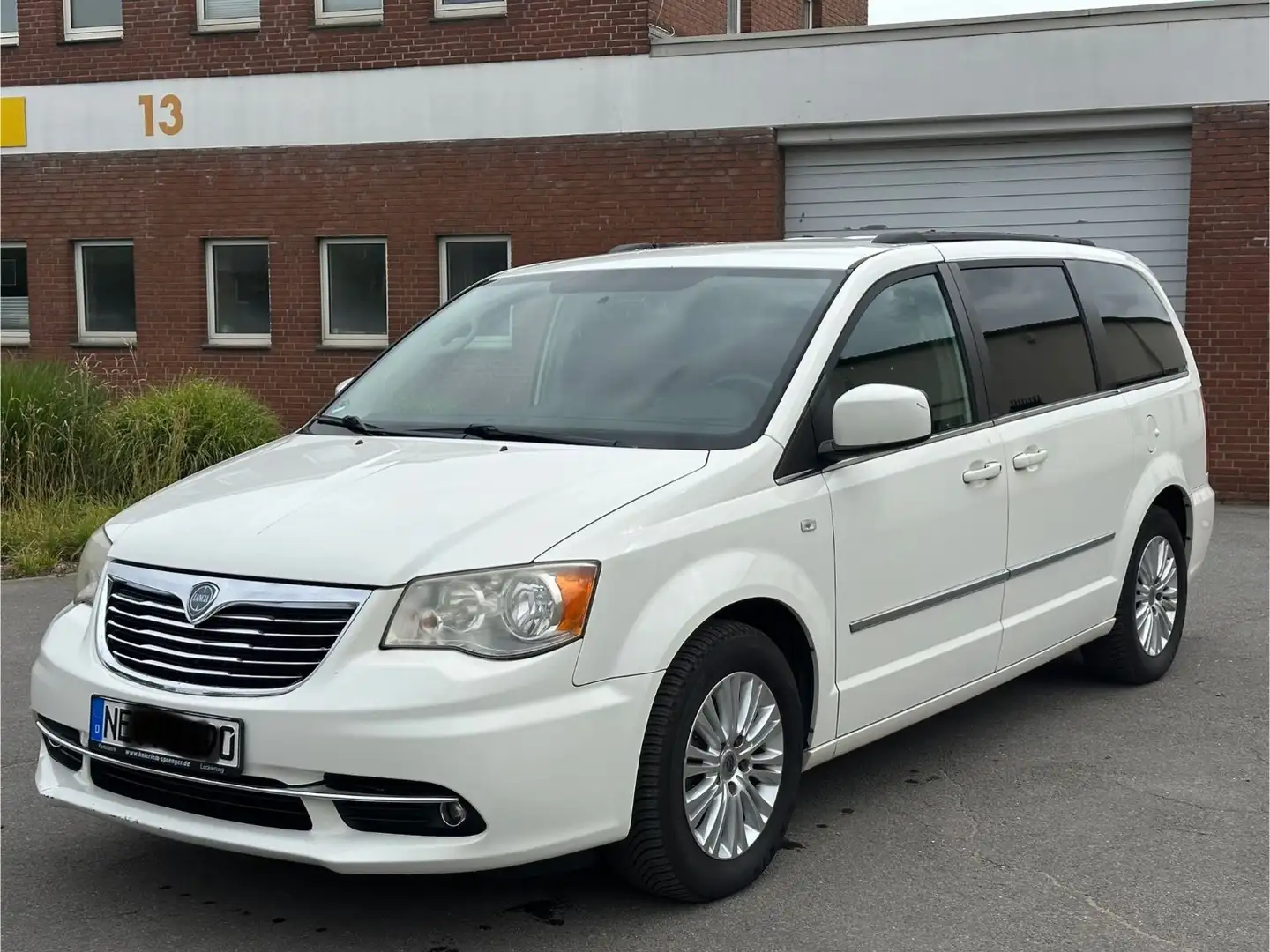 Lancia Voyager 2.8 CRD Gold Automatik Leder/ Weiß - 1