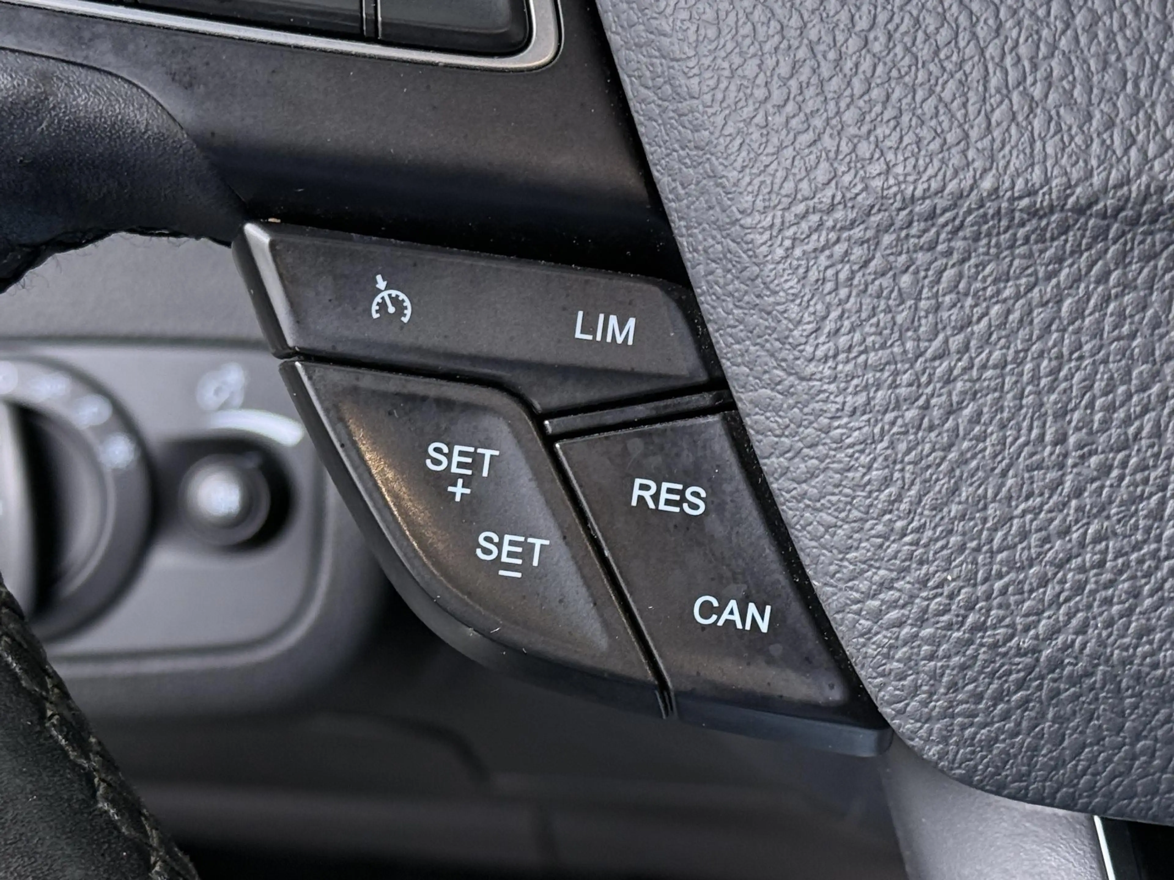 Ford C-Max 1.5 Titanium Automaat - Navigatie - Climate Contro — photo 17