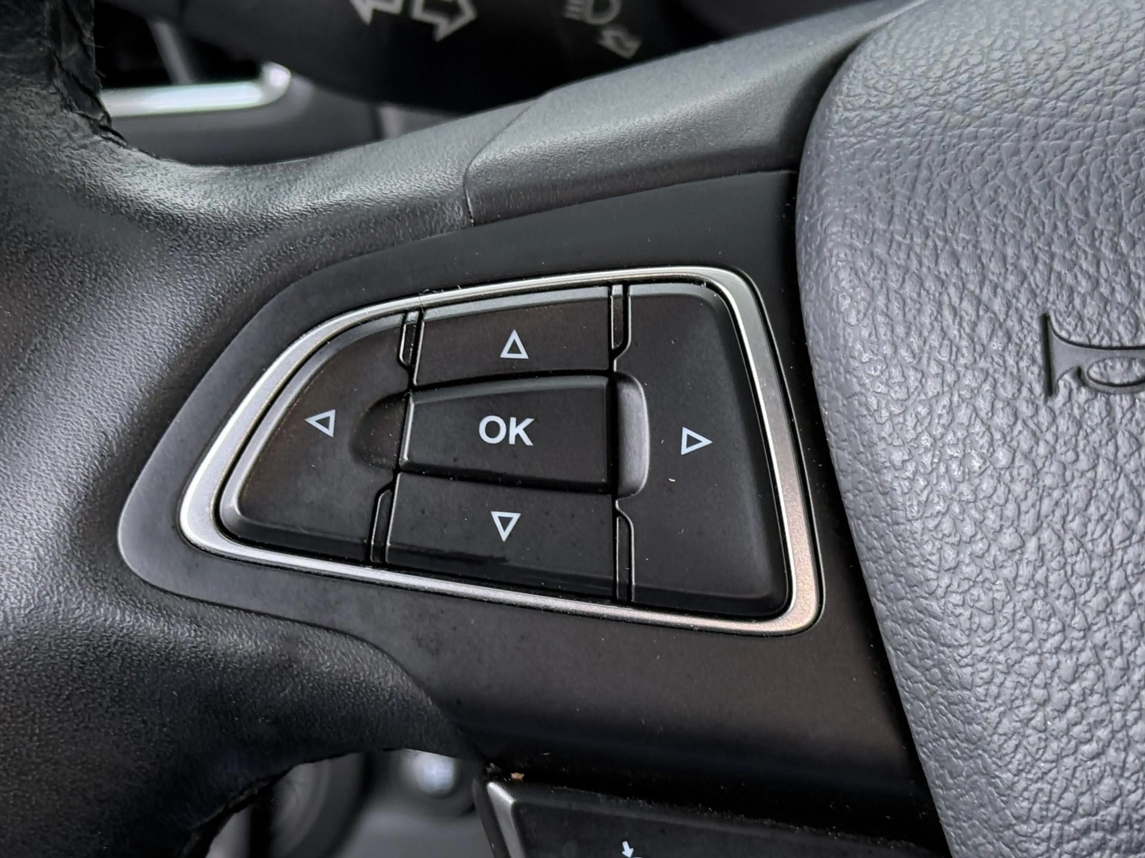 Ford C-Max 1.5 Titanium Automaat - Navigatie - Climate Contro — photo 15