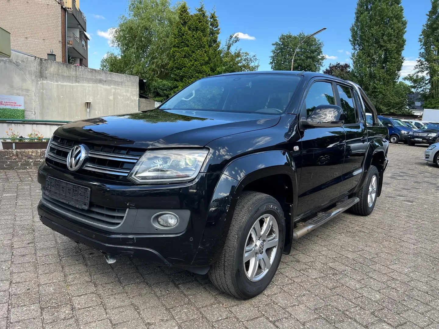 Volkswagen Amarok 2.0 TDI Highline DoubleCab 4Motion Noir - 1