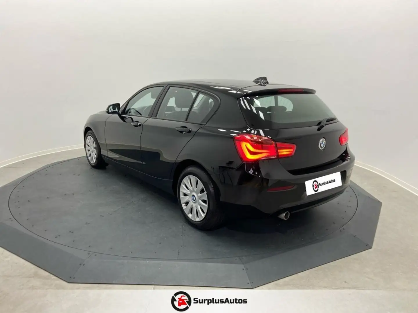 BMW 116 (3) 1.5 116D BVA8 Lounge Noir - 2