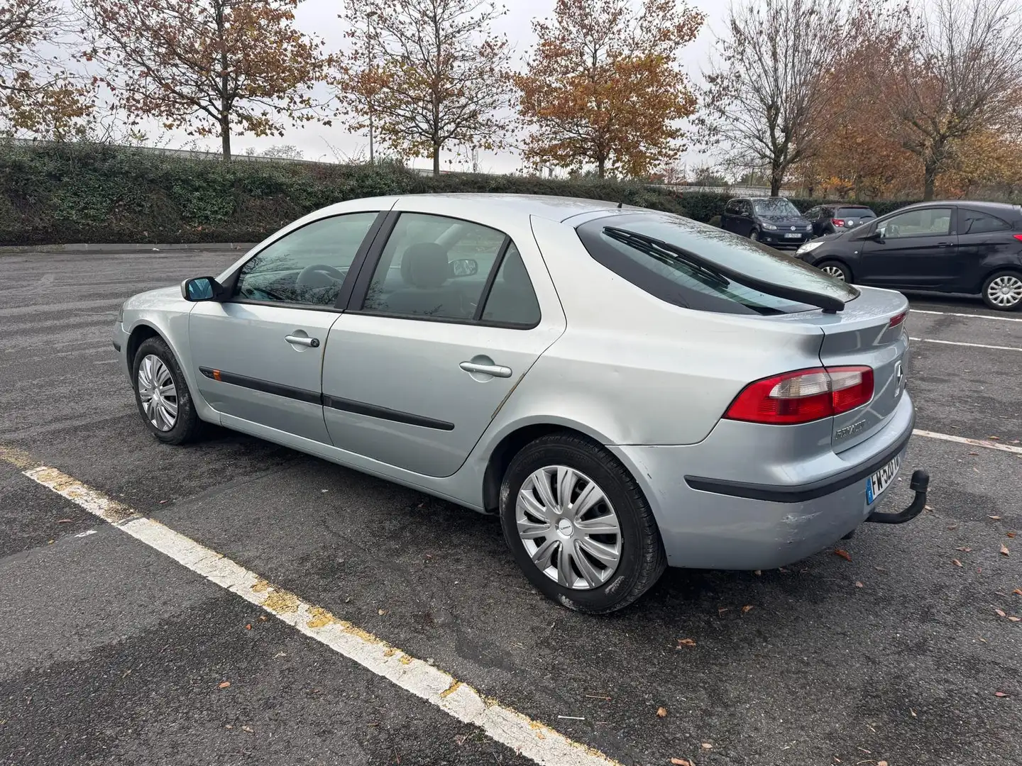 Renault Laguna Laguna 1.9 DCI - 100 Expression Gris - 2