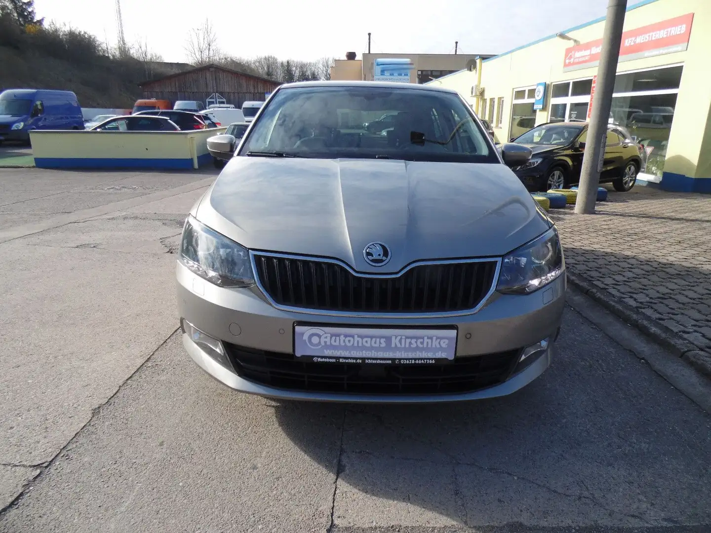 Skoda Fabia Joy/Navi/PDC/Temp./SHZ/1.Hand Beige - 2