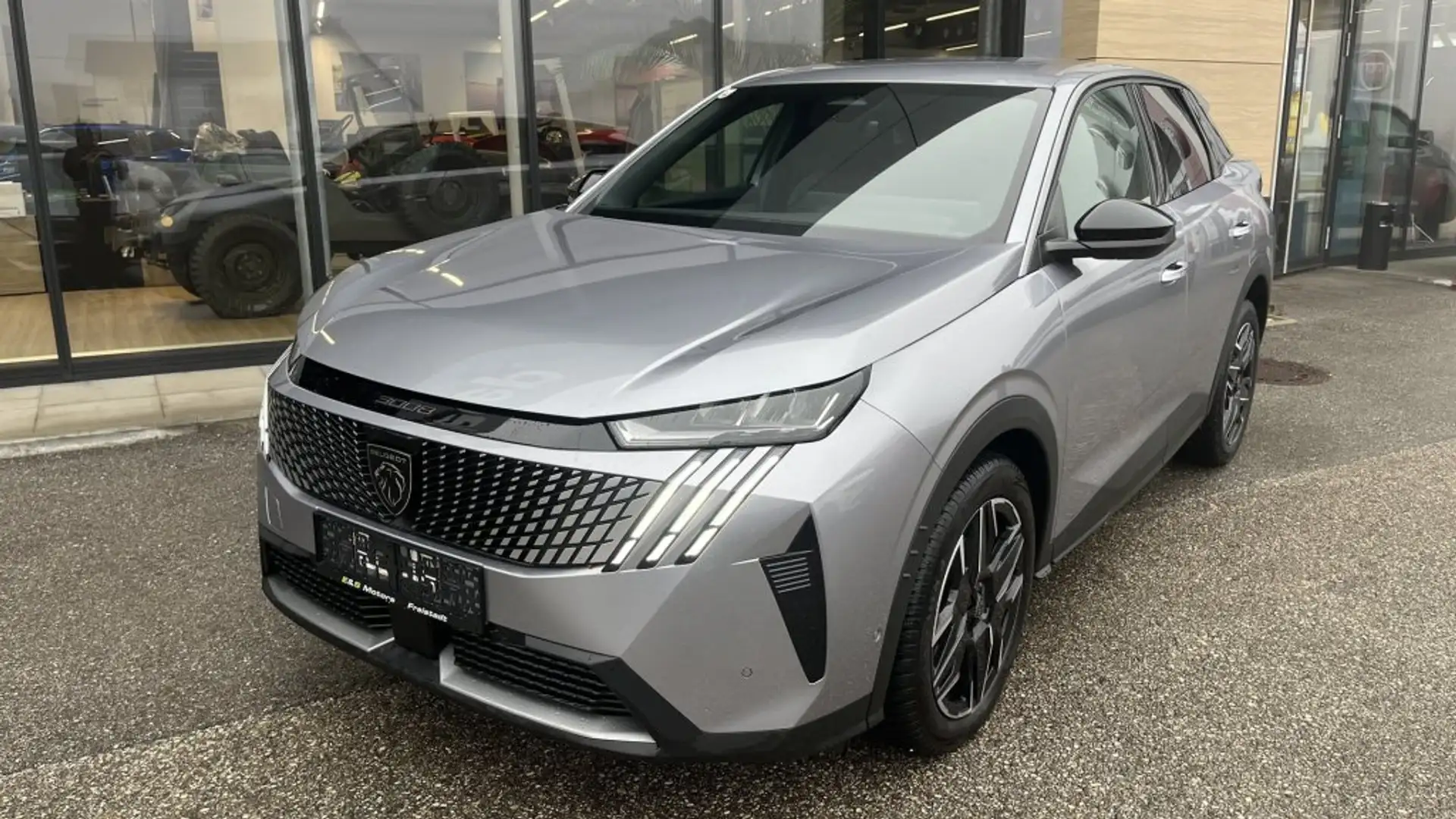 Peugeot 3008 Allure Hybrid 136 e-DSC6 Grigio - 1