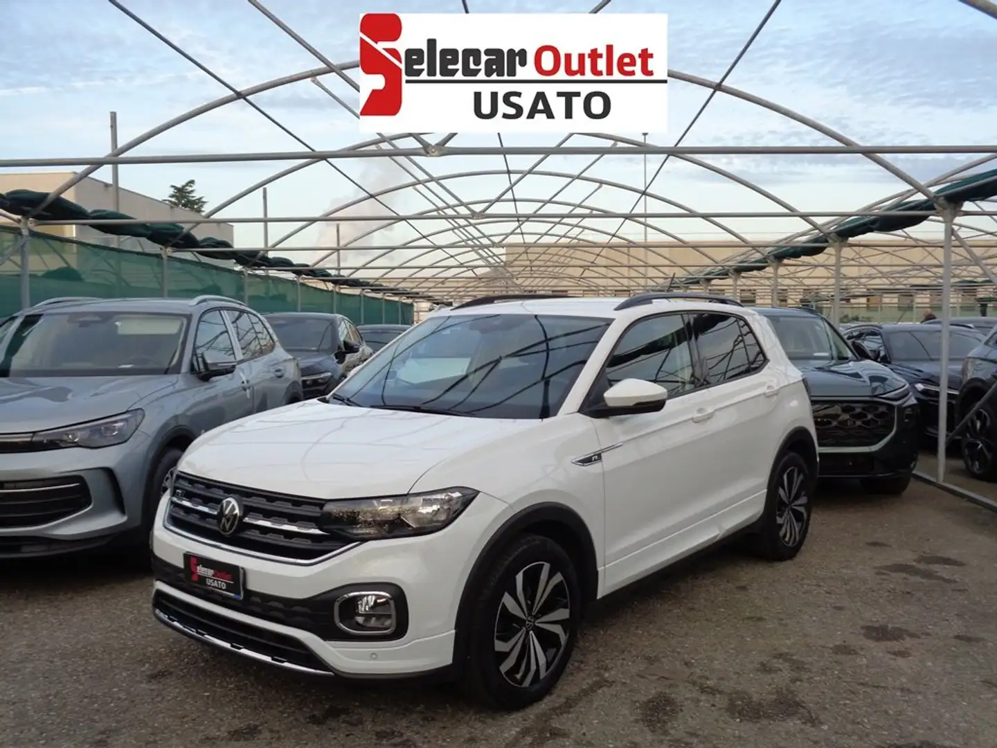 Volkswagen T-Cross 1.0 TSI 110 CV DSG Sport Bianco - 1