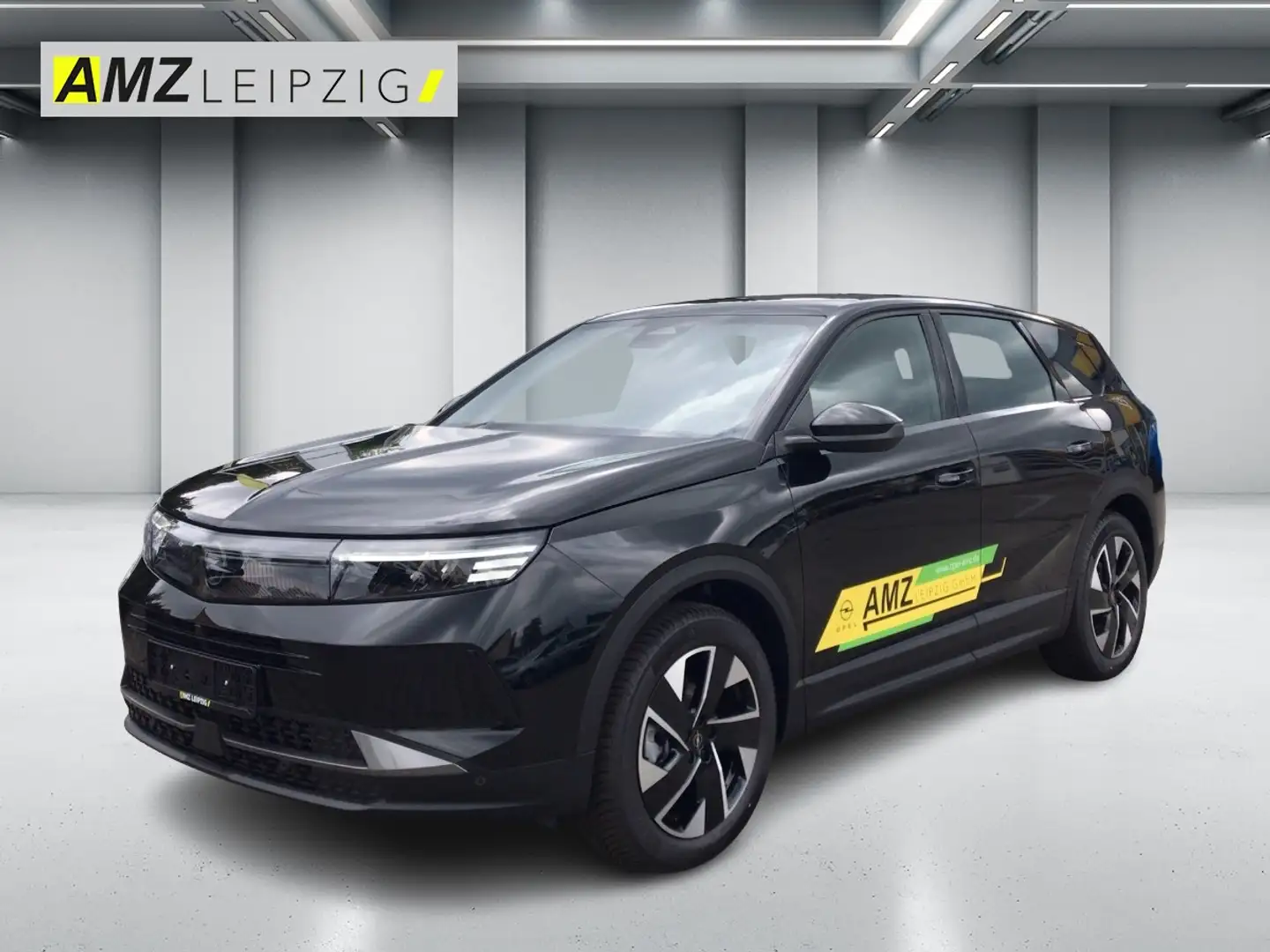 Opel Grandland 100kW 1.2 48V Mild- Edition Schwarz - 1