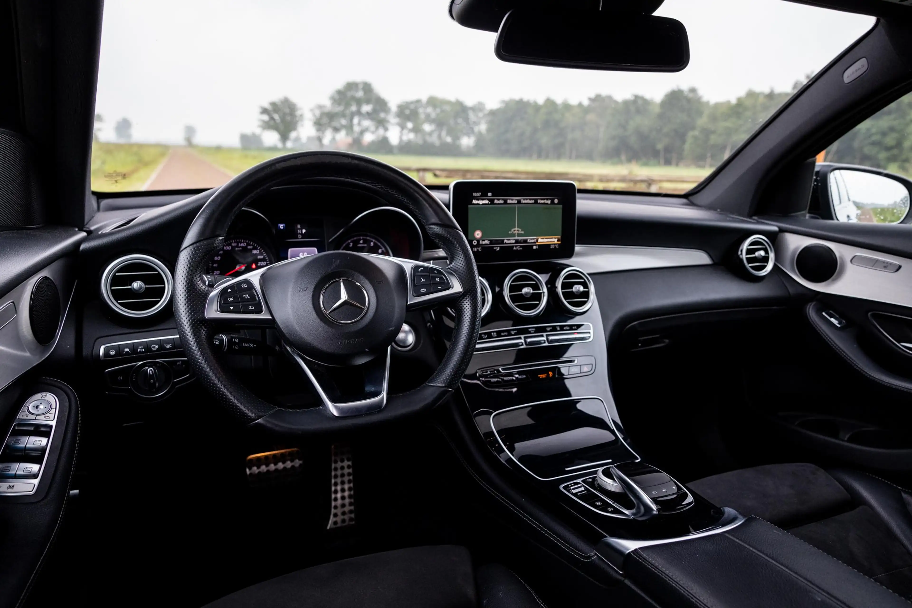 Mercedes-Benz GLC 250 Coupé 4MATIC Business vol! — photo 9