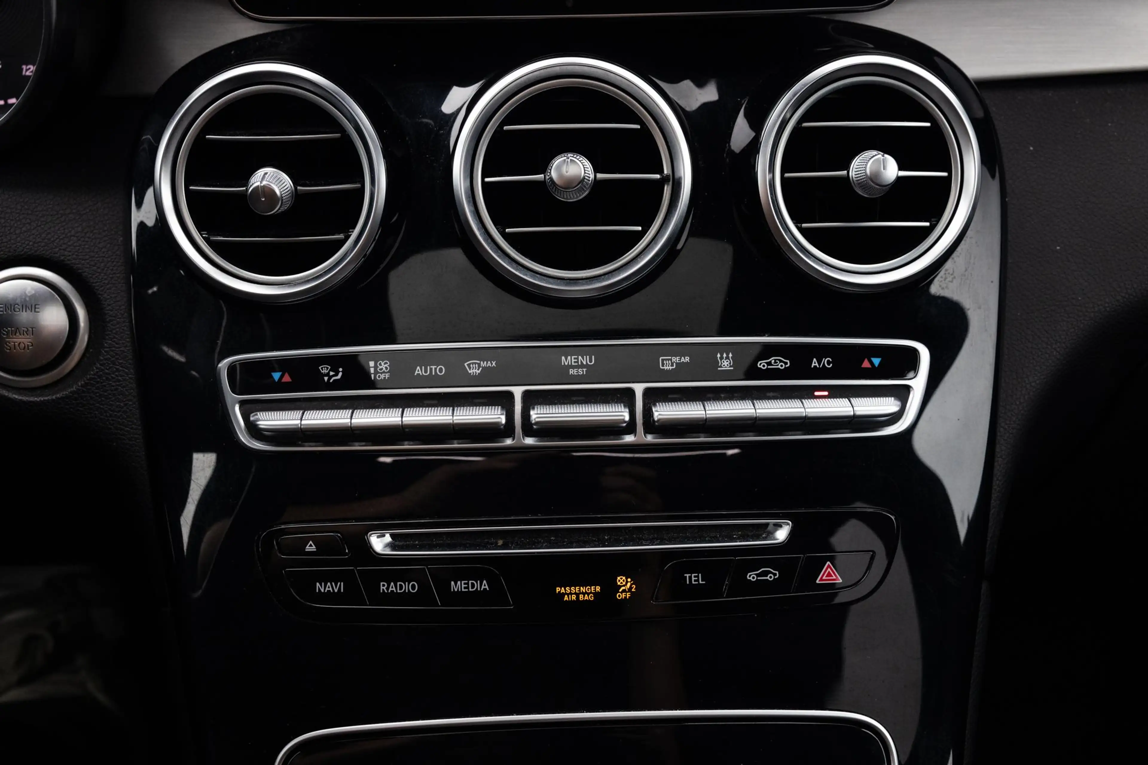 Mercedes-Benz GLC 250 Coupé 4MATIC Business vol! — photo 15