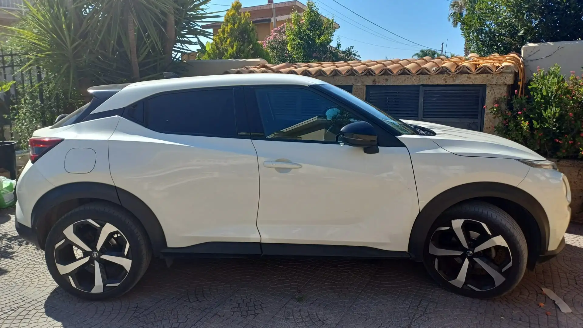Nissan Juke Juke II 2020 1.0 dig-t N-Connecta 114cv Bianco - 1