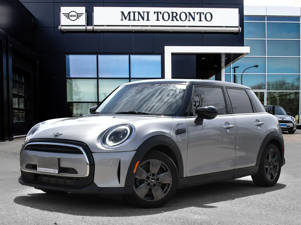 2024 MINI 5 Door