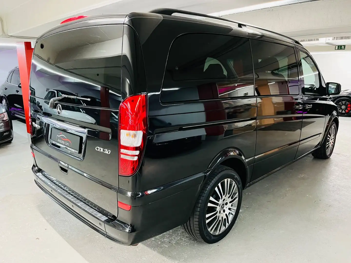 Mercedes-Benz Viano 3.0 CDI Ambiente Edition lang 7 Sitzer|Xen Schwarz - 2