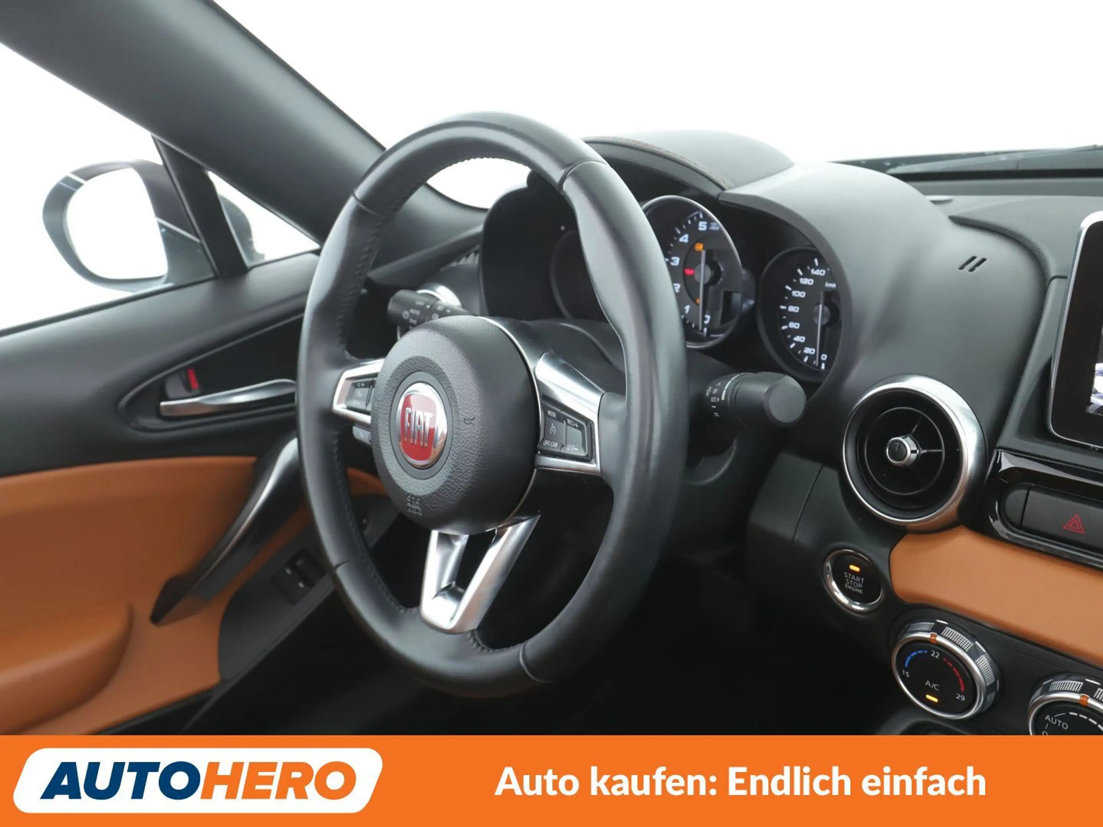 Fiat 124 Spider 1.4 Turbo Lusso *NAVI*LED*TEMPO*CAM*SHZ* — photo 13