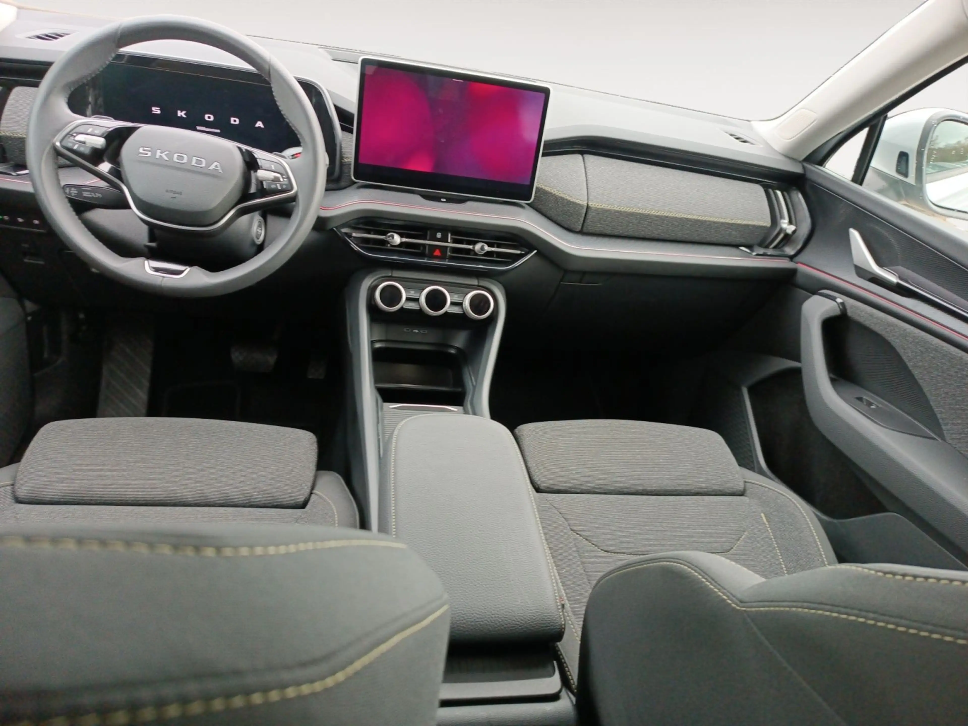 Skoda Kodiaq 2.0 TDI DSG 4x4 Selection 7-Sitzer *AHK*M — photo 11