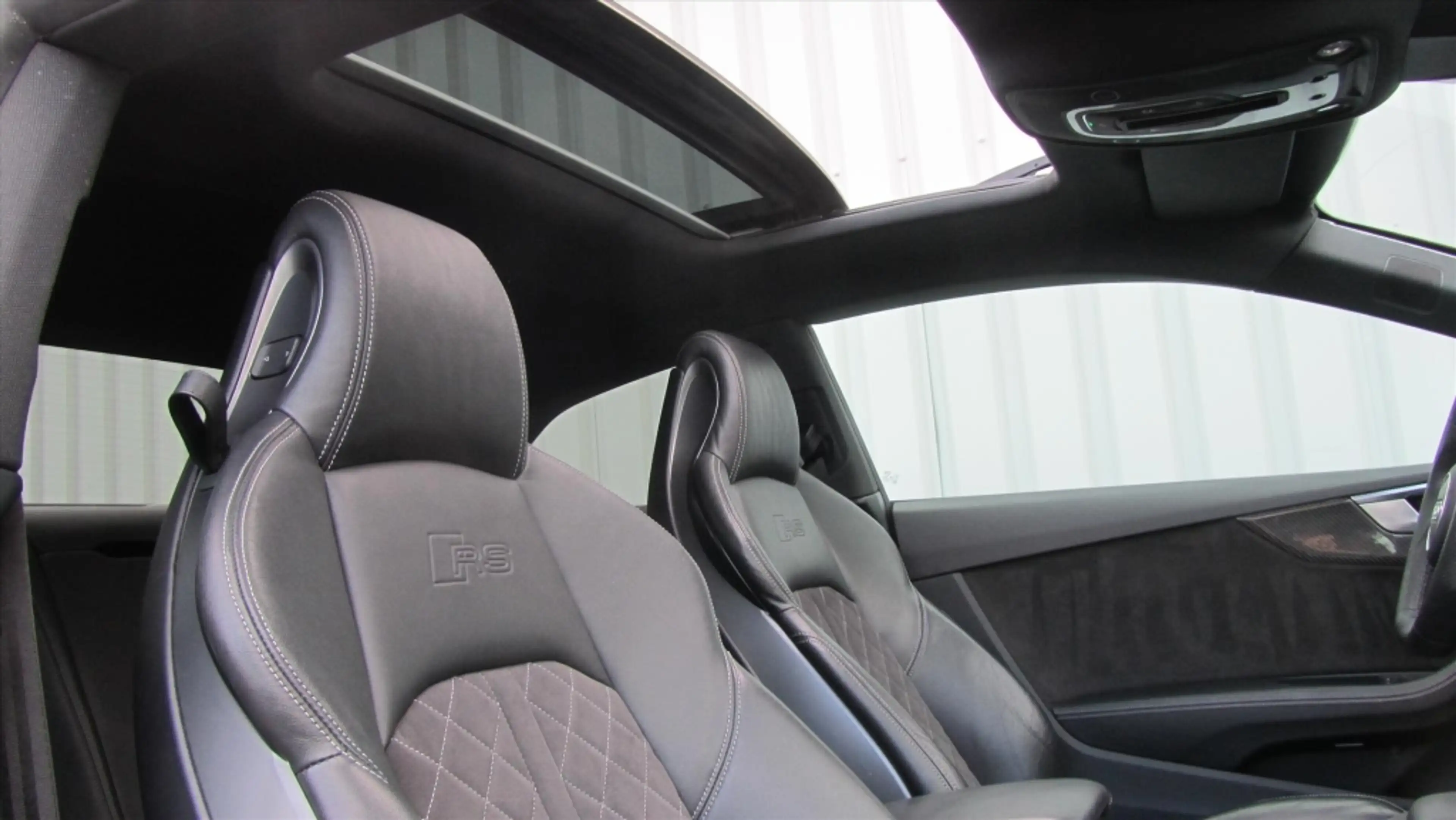 Audi RS5 RS5 TFSI 450pk quattro Tiptronic vaste prijs € 397 — photo 16