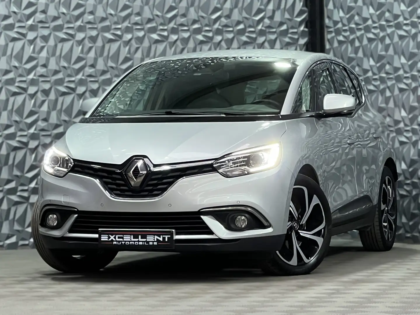 Renault Scenic 1.3 TCe*GPS*BLUETOOTH*PDC*GARANTIE 12 M Argent - 1
