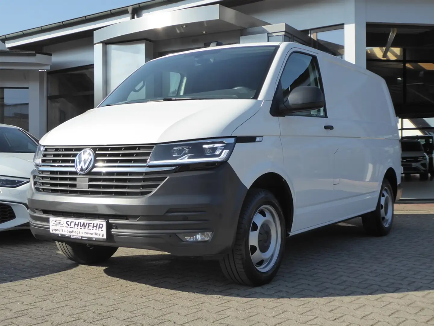 Volkswagen T6.1 Transporter Kasten 2.0 TDI Wit - 2