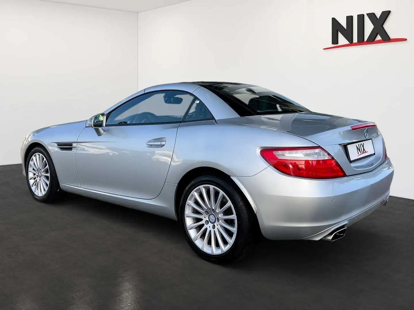 Mercedes-Benz SLK 200 (BlueEFFICIENCY) 7G-TRONIC Silber - 2