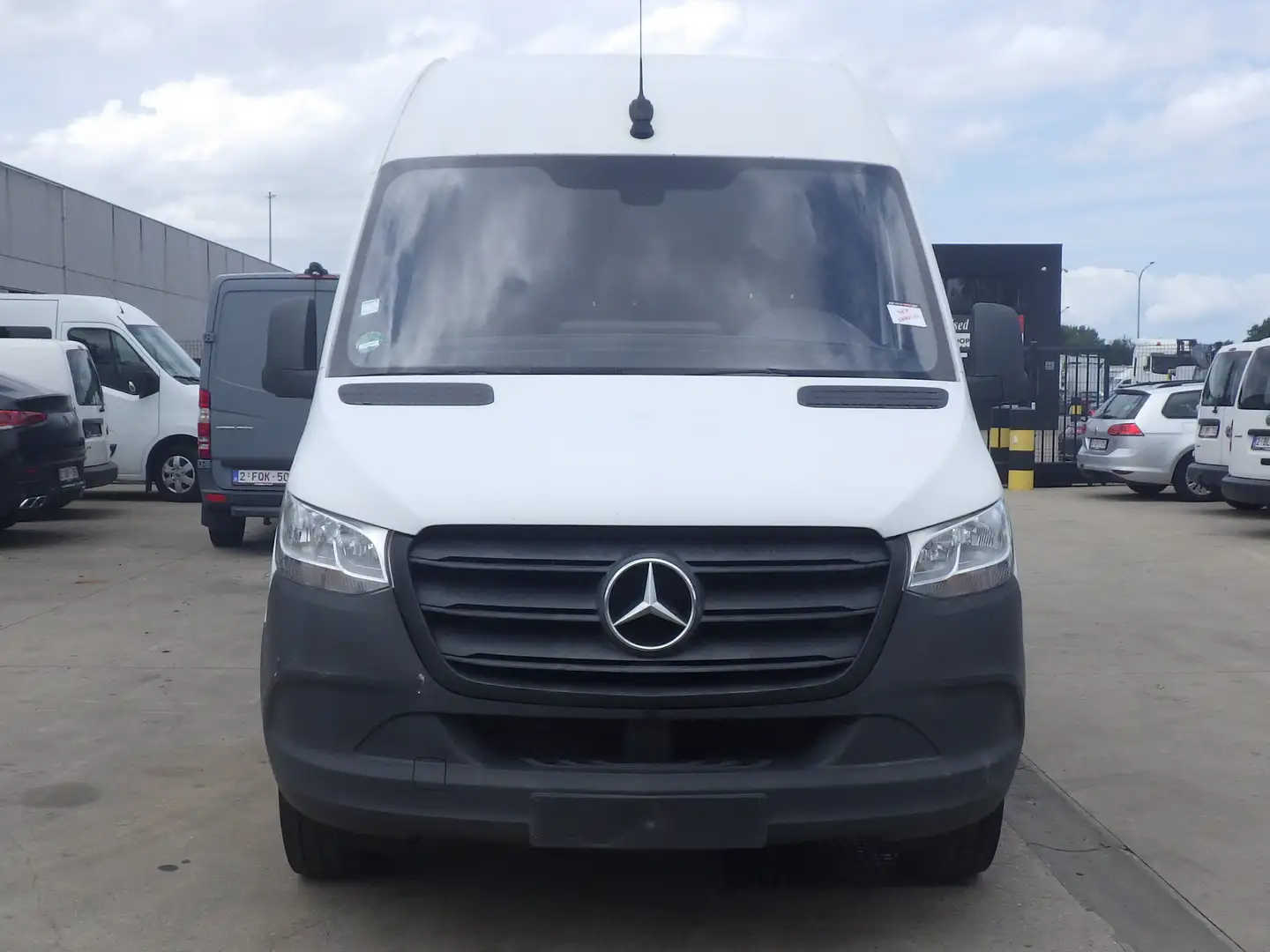 Mercedes-Benz Sprinter 314 (Stock ID 35007) Blanc - 2