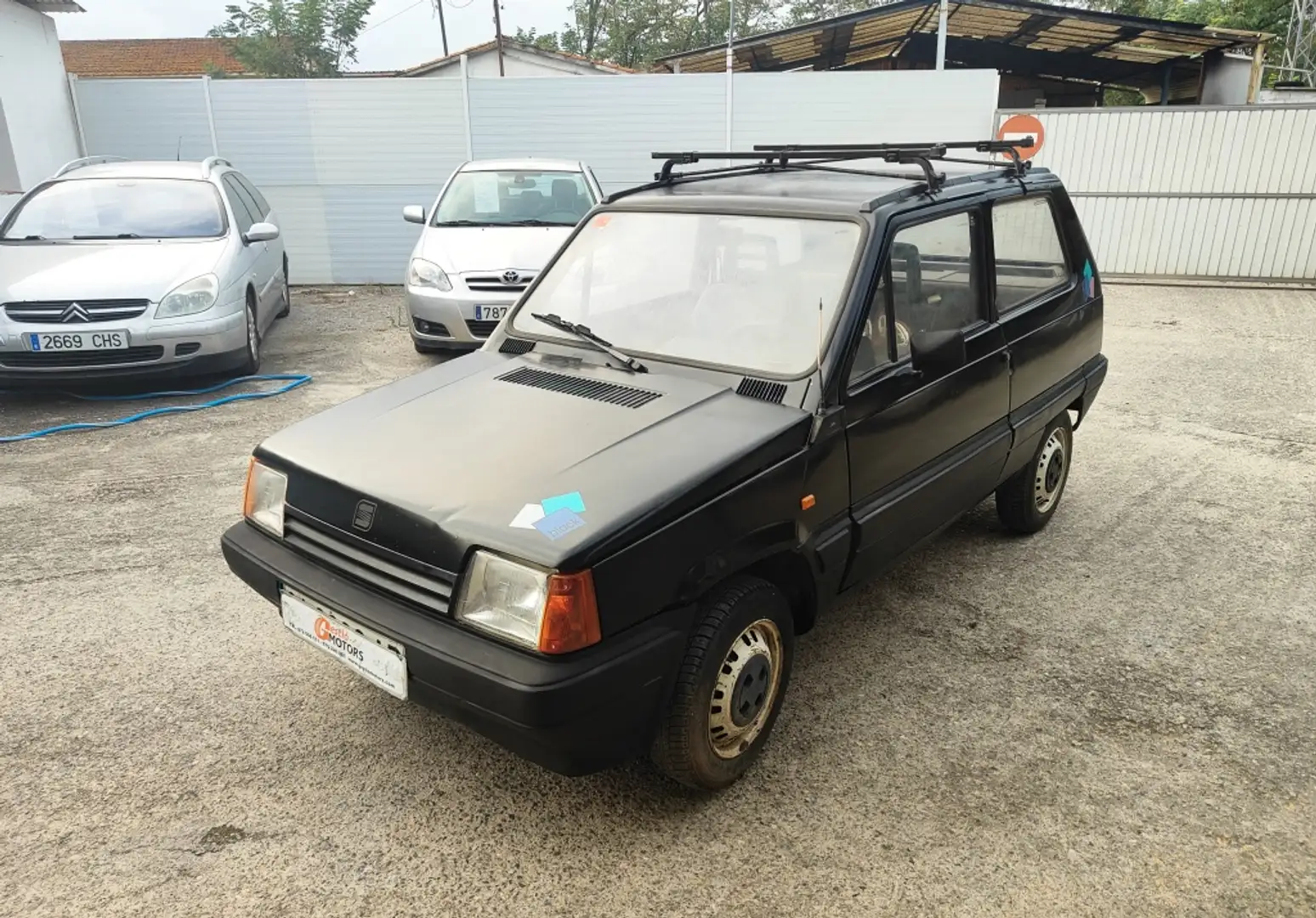 SEAT Marbella 900 GLX Czarny - 1