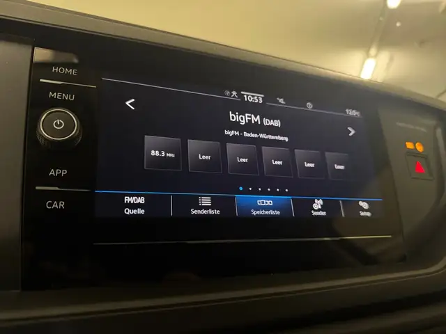 Volkswagen Polo view 13