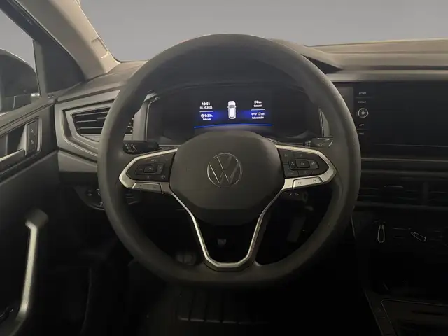 Volkswagen Polo view 12
