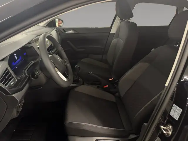 Volkswagen Polo view 9