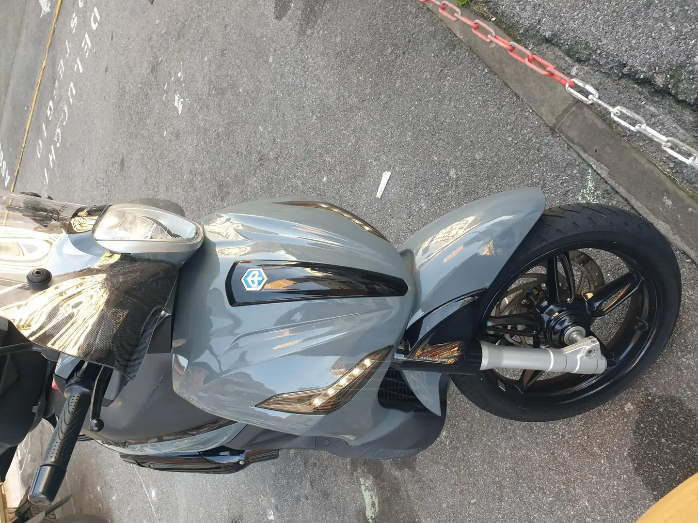 Piaggio Beverly 350 abs Gri - 1