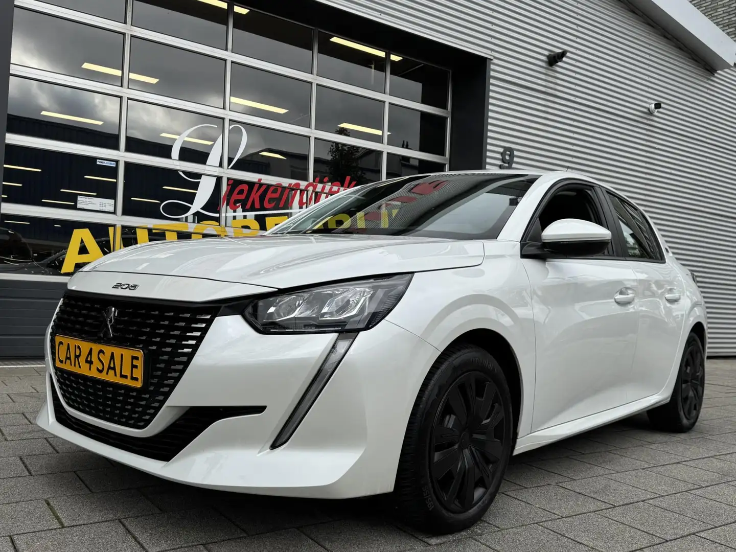 Peugeot 208 1.2 PureTech Active Pack - Apple CarPlay / Navigat Blanc - 1
