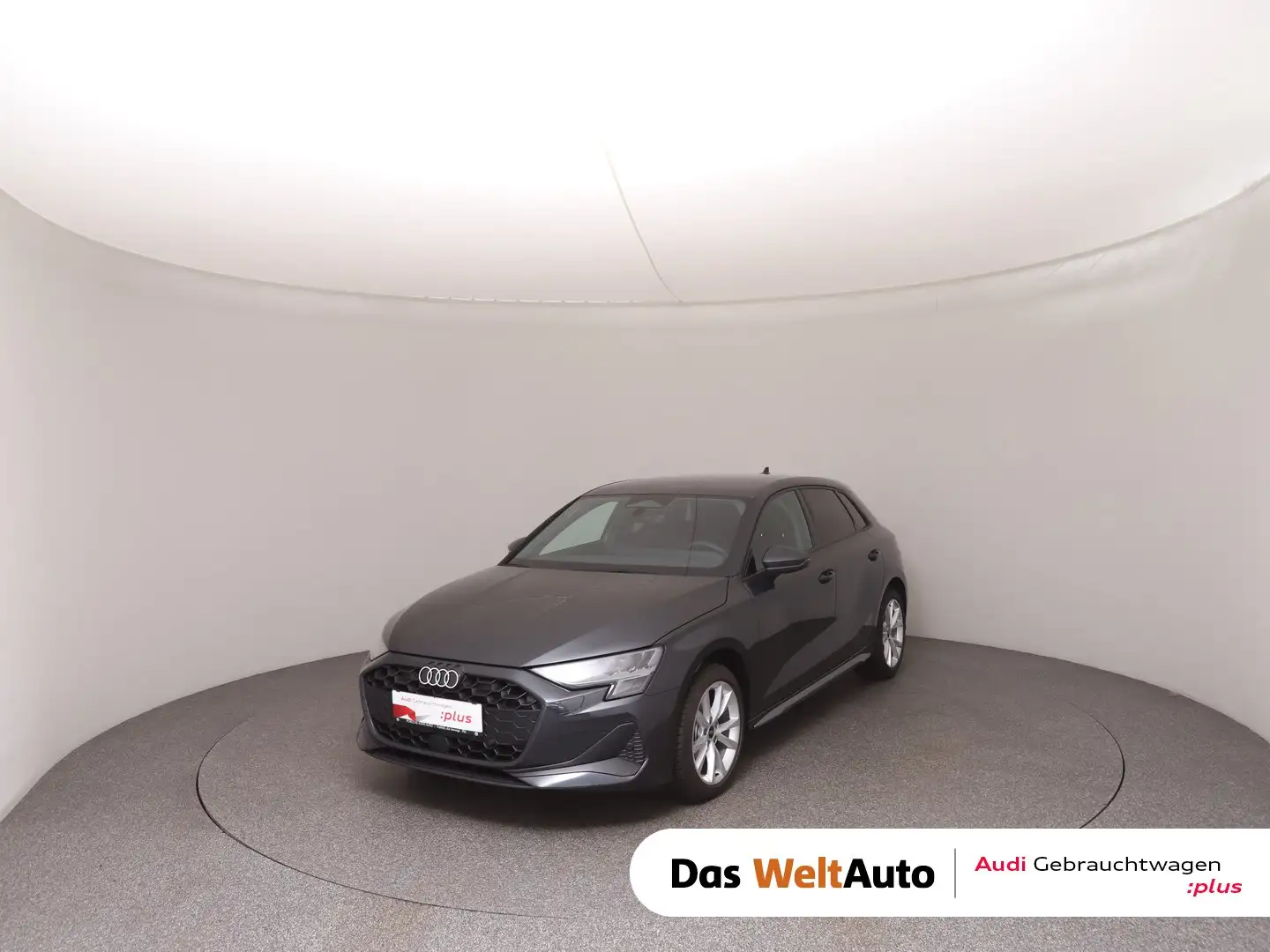 Audi A3 TFSI 85kW Entry Grau - 1